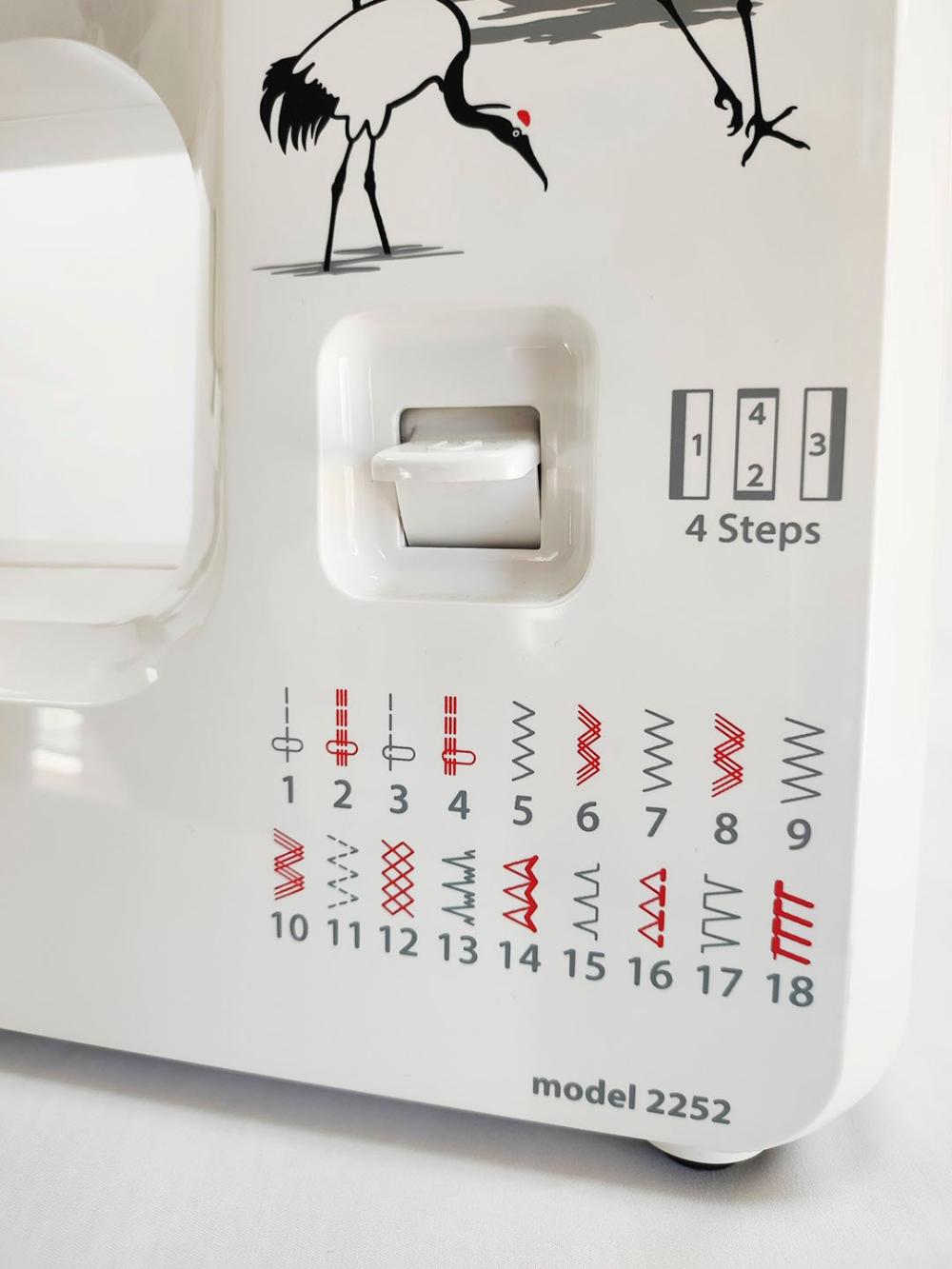 Швейная машина Janome 2252 4